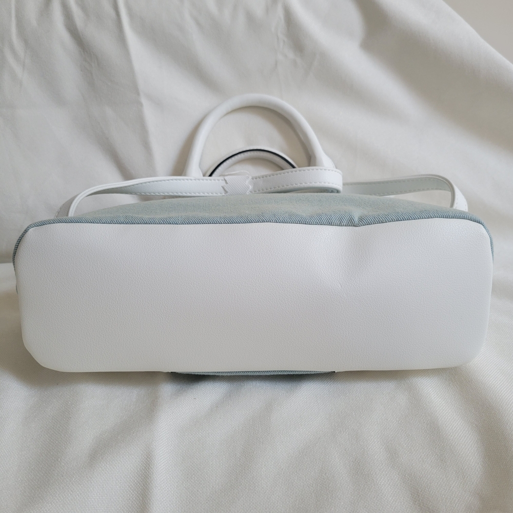 Juicy Couture Denim And White Heritage Satchel/Crossbody Bag - Picture 8 of 13